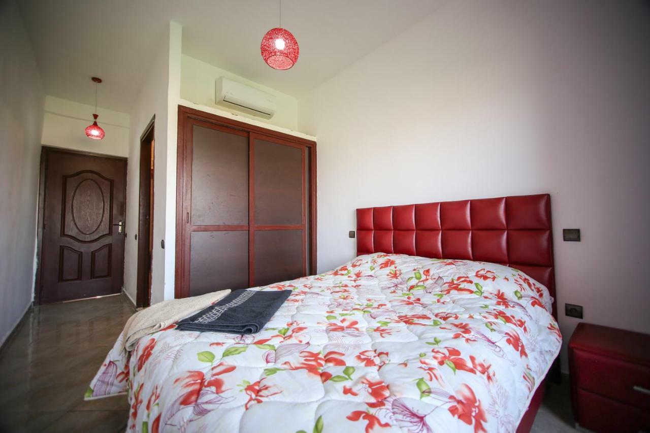 Bel 3 Chambres Et Grand Sejour, Sans Vis A Vis, Familiale Marraquexe