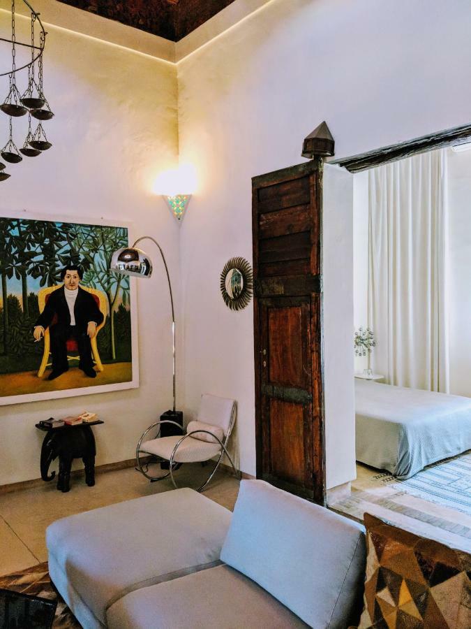Guest house Maison Du Tresor 3*