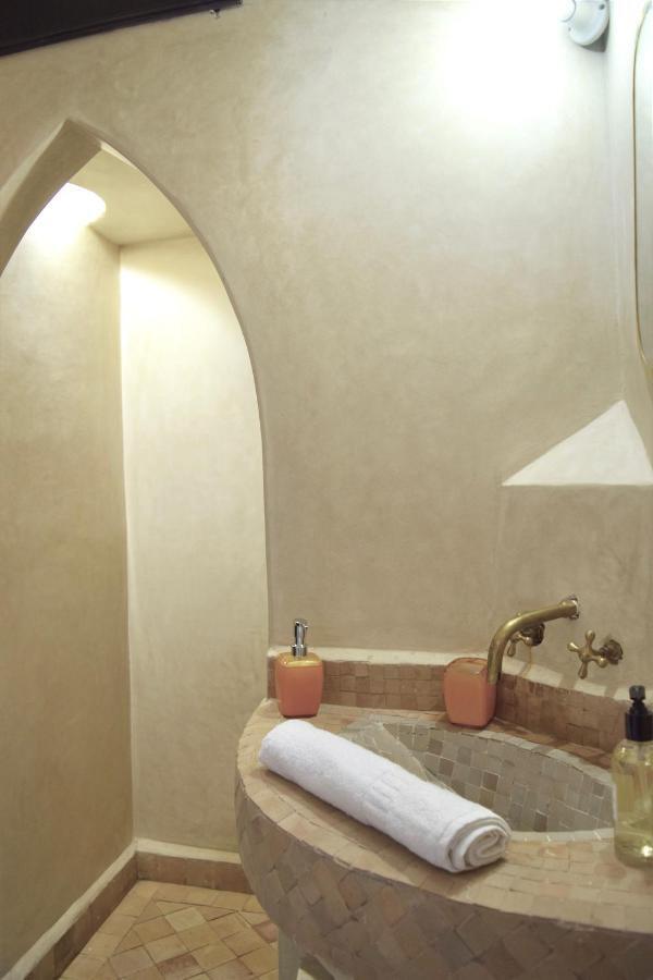 Riad Agnes Et Zohra 3*
