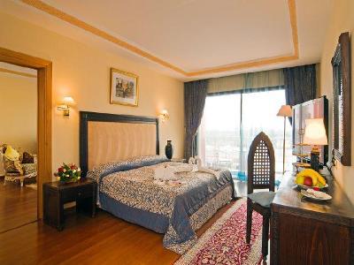 Albatros Club Hotel 4*
