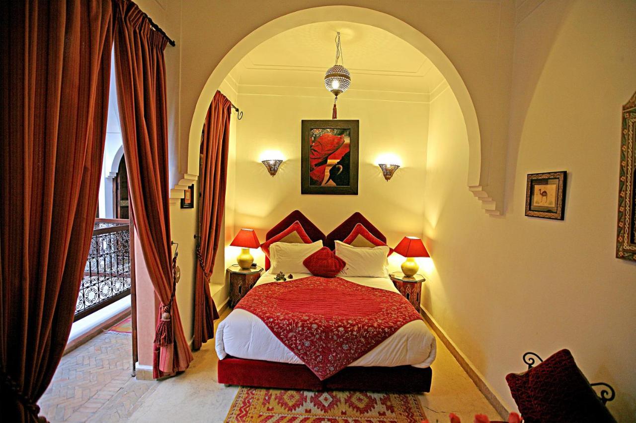 Laora Riad