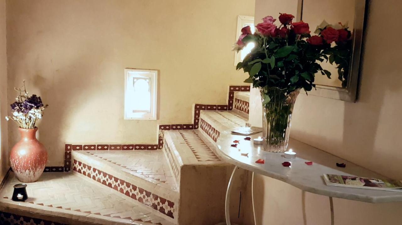 Riad Awinati Location Privatisee ,piscine Chauffee , Beau Rooftop Marrakesh