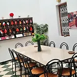 Hostel Mondial
