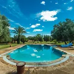 Villa Les Oliviers - A Setting Of Tranquility