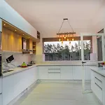 Luxury Eden Villa