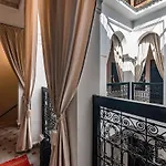Riad Dar Merzouga Hammam & Jacuzzi