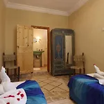 Villa Saada