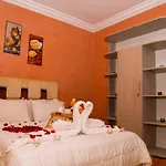 Hotel La Citta Rossa