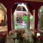 Riad Mille Et Une Nuits