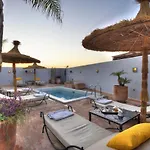 Riad Awa