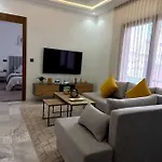 Appartement cosy au cœur de Marrakech avec piscine