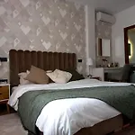 Appartement Cosy Au Coeur De Marrakech Avec Piscine