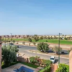 Jolie Villa 3 Chambres Loue Entierement Avec Piscine