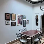 Riad Privatise Jusqu A 5 Personnes A 5 Minutes Place Jemma El Fna Loue Avec Menage Et Petit Dejeuner Compris