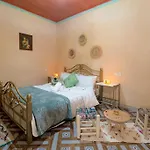 Riad Nicedina