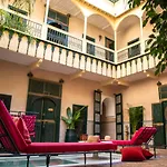 Riad Dar Habiba By Garden Wonders
