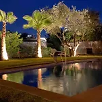 Belle Et Spacieuse Villa Avec Piscine Prive