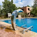 Maison Avec Piscine Et Grand Jardin 1 Hectare