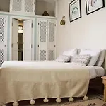 Golden Riad Retreat