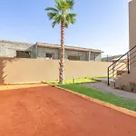Villa Mima, Lux, Billard, Jeux, Cuisiniere , Piscine Chauffee,