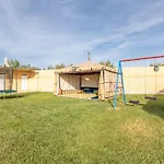 Villa Vista , Piscine 22M , Jeux Jardins , Terrain Squash