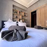 Appartement Agreable En Plein Coeur De Marrakech Pour 2 A 4 Personnes