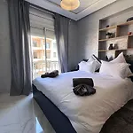Appartement Agreable En Plein Coeur De Marrakech Pour 2 A 4 Personnes