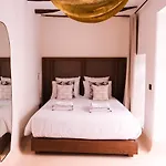 Riad Pompon