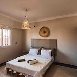 Central Majorelle Apartment Sleeps 4