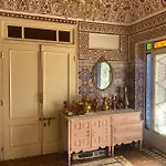 La Porte D\'Or