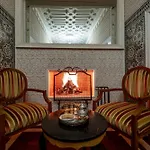 Riad Glatt K