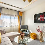 Cozy 2-Bedroom Apartment In Gueliz, Marrakech