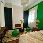 Riad New Moon
