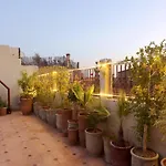 Riad Makech
