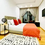 Appartement Luxueux Avec Vue Panoramique Sur L\'Atlas Au Centre De Marrakech