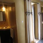 Riad Azza