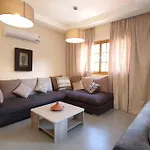 Belle Villa Duplex Avec Piscine
