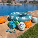 Mini-Villa Situee Dans Une Residence Prestigia A Marrakech, Avec Une Vue Sur La Piscine Et Le Golf Une Securite 24H Sur 24 Et Une Proximite Ideale De L Aeroport 5 Minutes C Est Une Offre Parfaite Pour Des Vacances