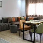 Coquet Appartement En Plein Centre De Gueliz