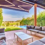 Summer Villa Peaceful Golf Haven