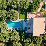Villa Souad 5 Suites - Parking & Piscine Privee
