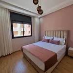 Modern Fully Equipped 2 Room Apartment In Marrakech