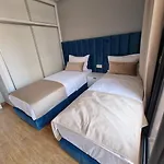 Modern Fully Equipped 2 Room Apartment In Marrakech