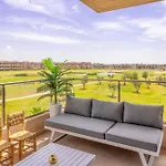 Vue Montagnes, Golf Et Piscine, Luxe A Marrakech