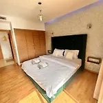 Pearl Garden Luxueux Studio Chic Piscine Terrasse Netflix Iptv Parking