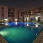 Magnifique Appart Avec Piscine, Wifi, Clim, Parking