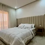 Edith Piaf Residence