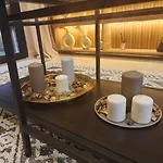 Firstwood Chic Apartment Hivernage