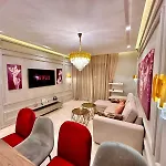 Appartement Luxueux Avec Piscine 10 Minutes Du Centre Ville
