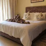Appartement Avec Piscine, Hivernage A Marrakech